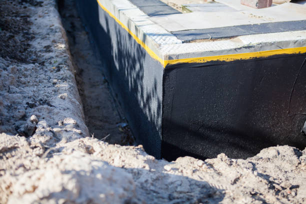 Professional Crawl Space Encapsulation technician working in Mount Meigs, AL